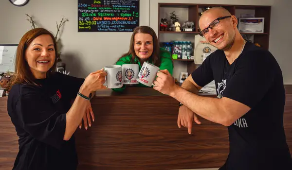 Fabryka Dzika klub fitness Pabianice najlepszy Agata Łącka Wojciech Janecki trener personalny zajęcia fitness