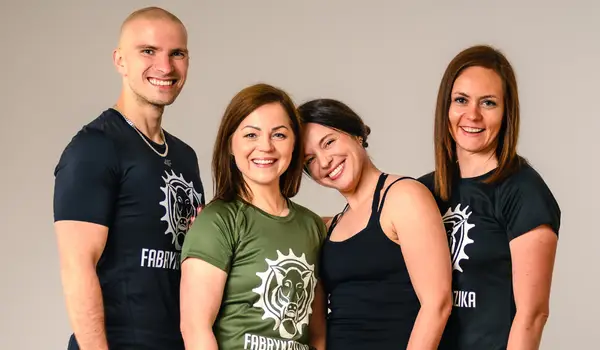 Fabryka Dzika klub fitness Pabianice najlepszy Agata Łącka Wojciech Janecki trener personalny zajęcia fitness